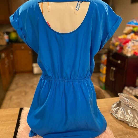 Candie’s blue dress - Picture 2 of 3